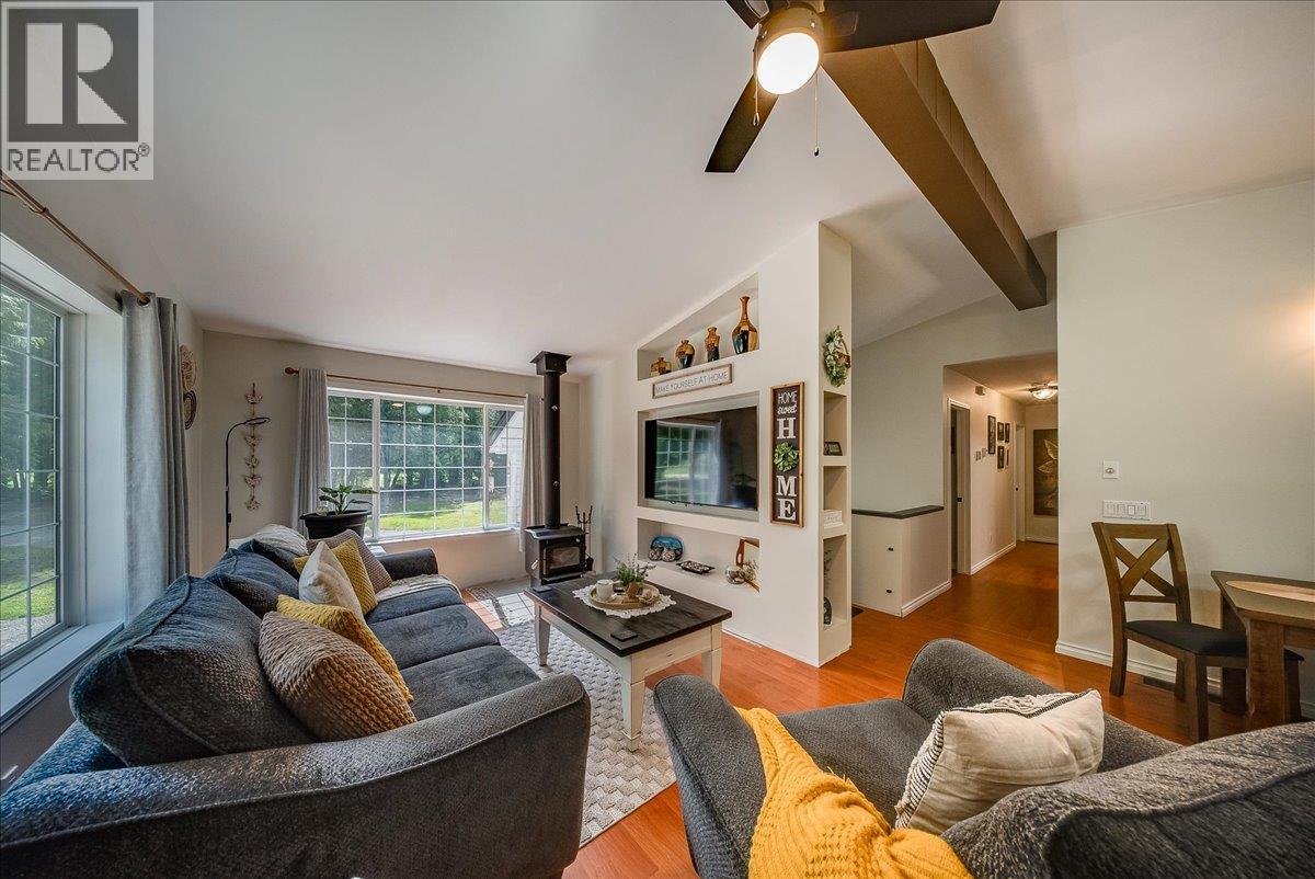 210 & 206 BELMOND Road - 3