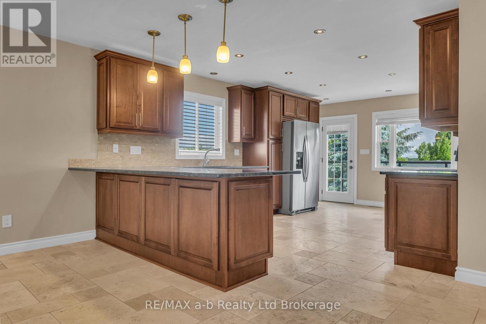 54 PEBBLE BEACH COURT - 9