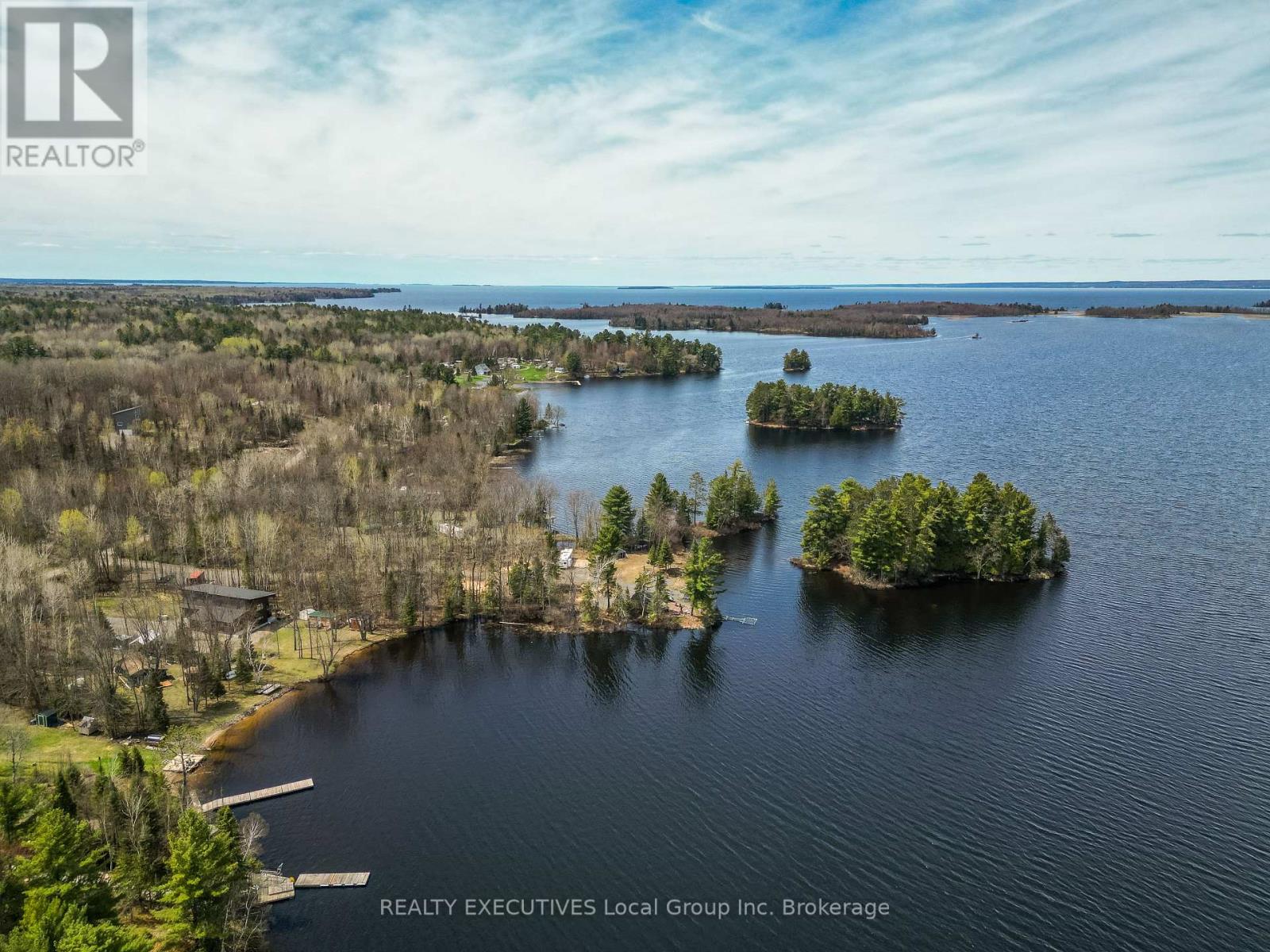 410 PINECREEK CRESCENT - 3
