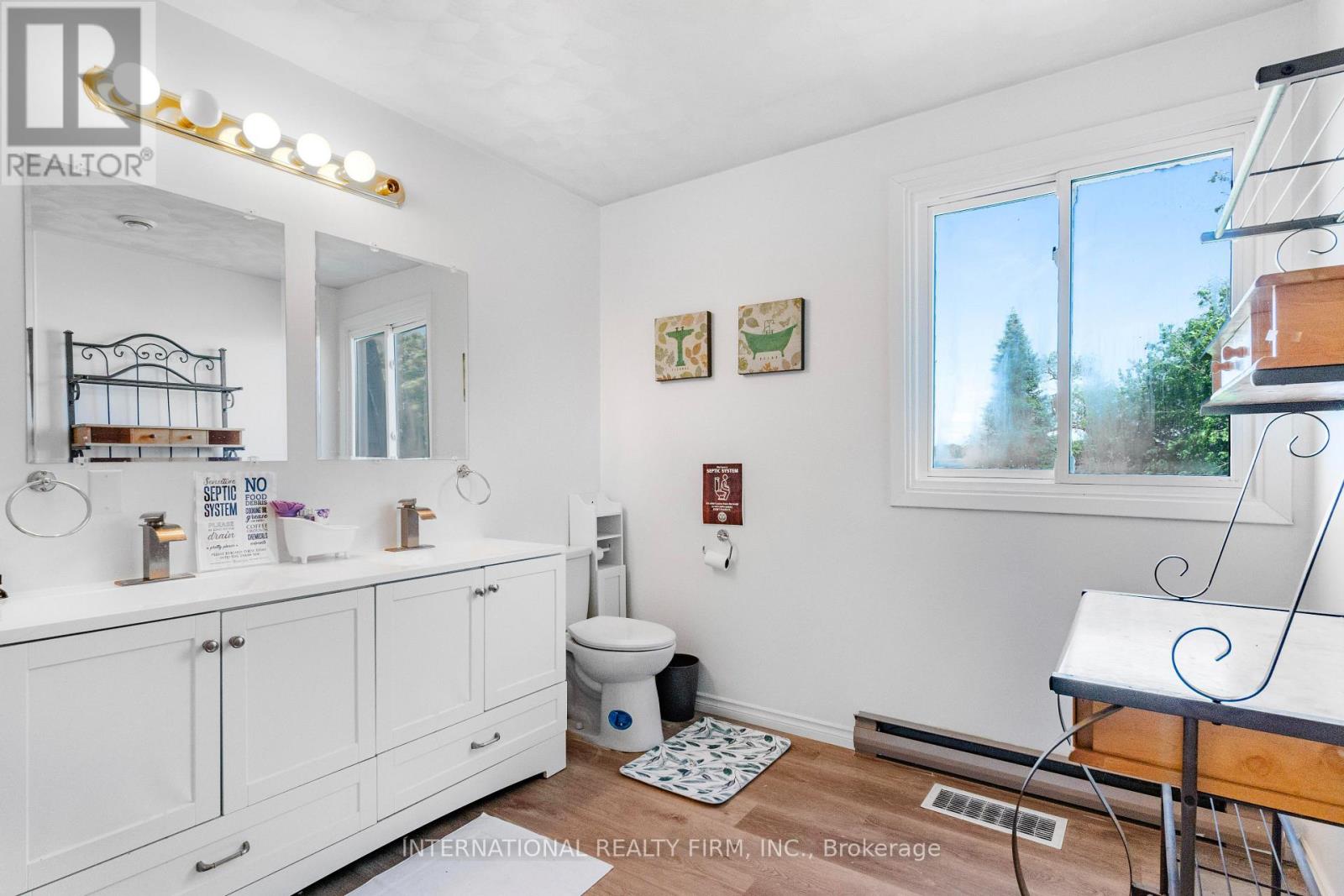 100 O'REILLY LANE - 34