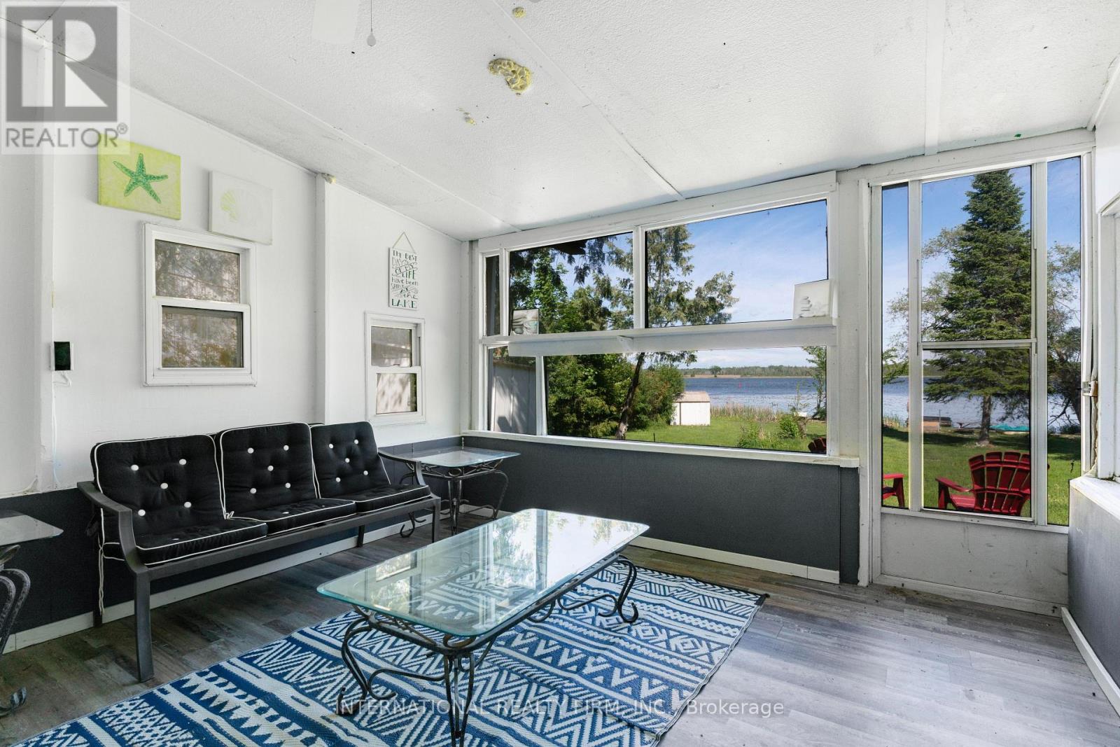 100 O'REILLY LANE - 37