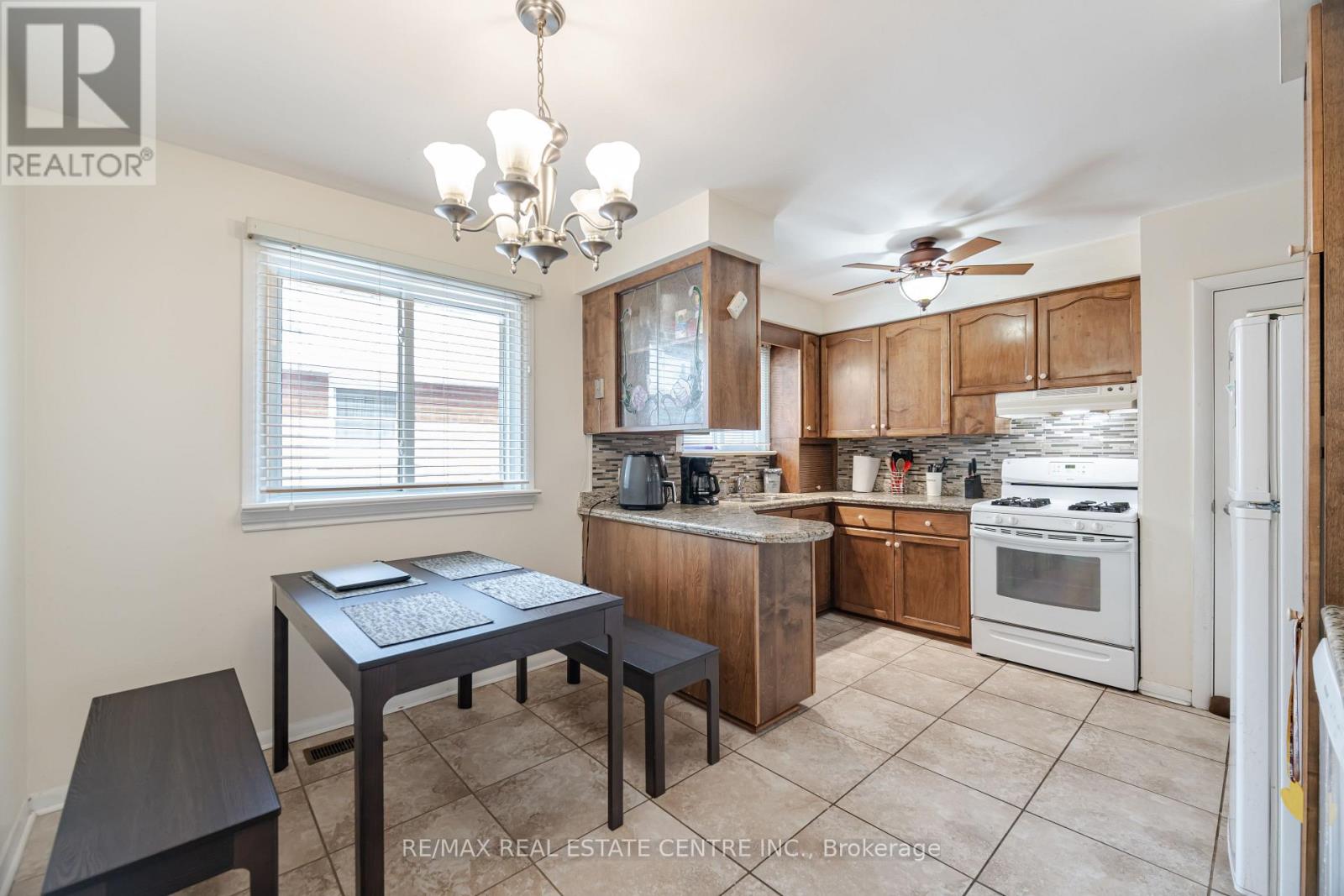 524 EAST 16TH STREET - 11