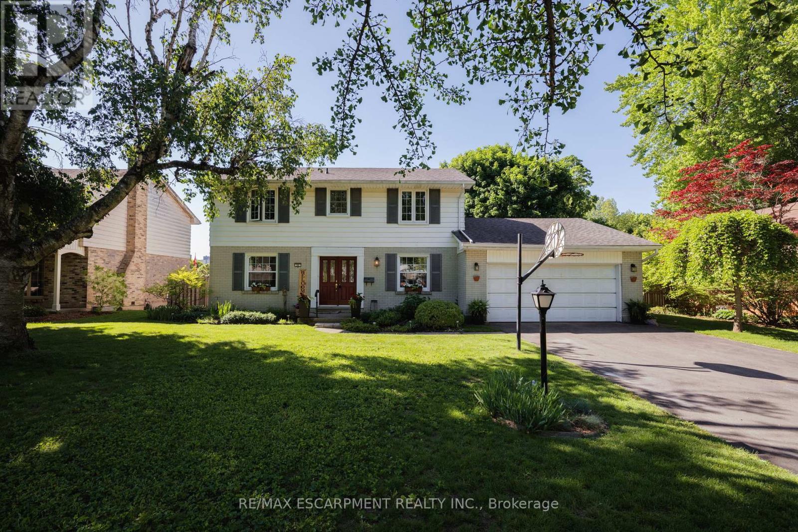 50 QUEEN MARY CRESCENT - 1