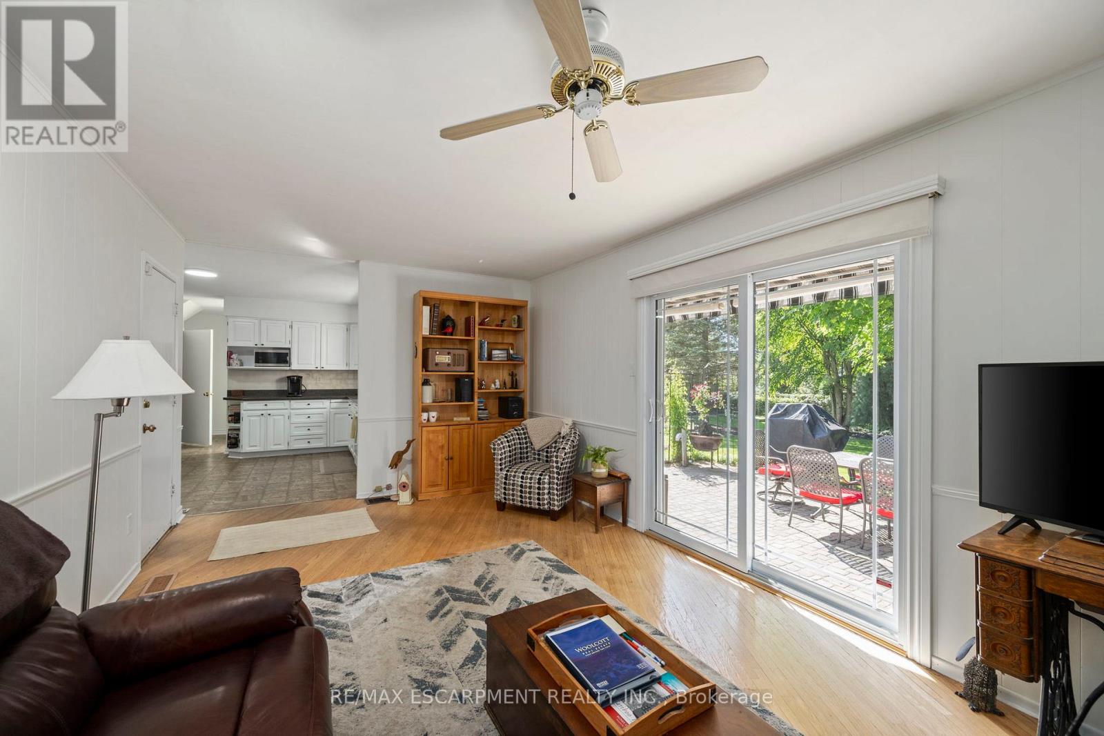 50 QUEEN MARY CRESCENT - 13