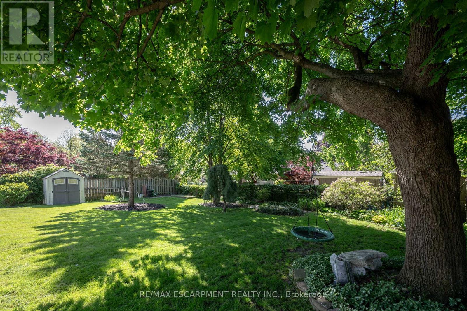50 QUEEN MARY CRESCENT - 39