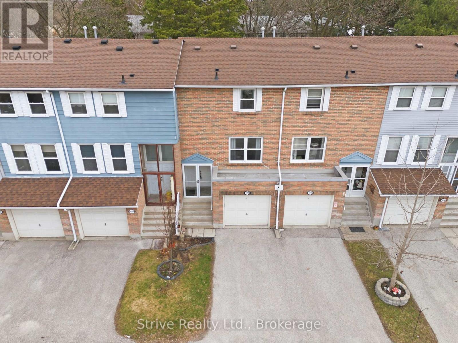 #33 1718 JOHN STREET - 2