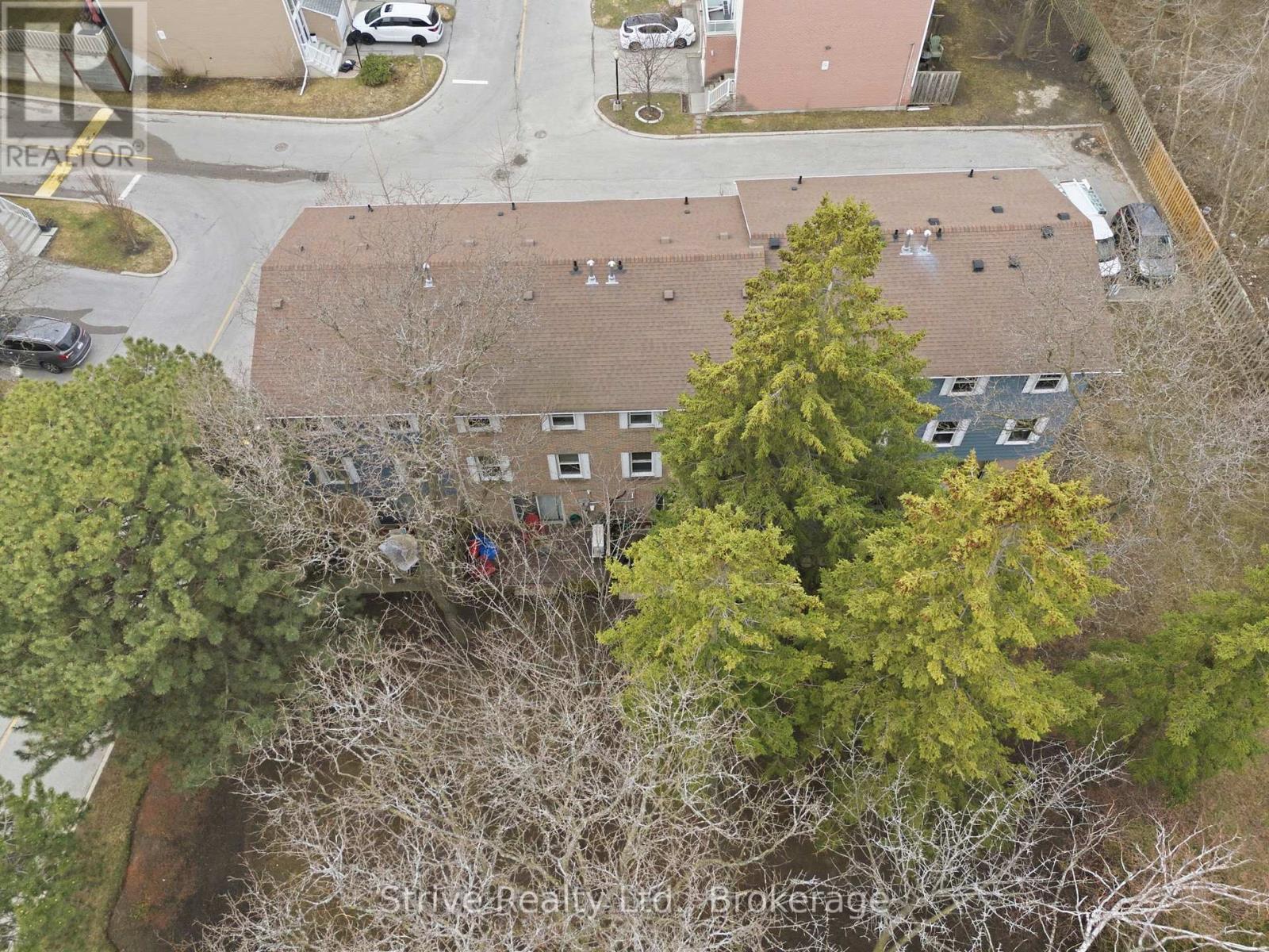 #33 1718 JOHN STREET - 28