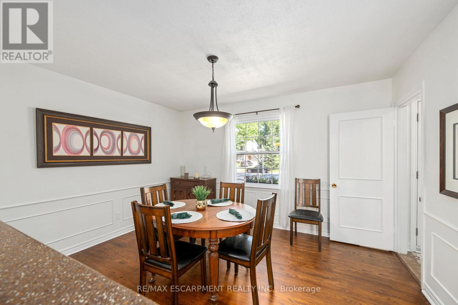 50 QUEEN MARY CRESCENT - 9