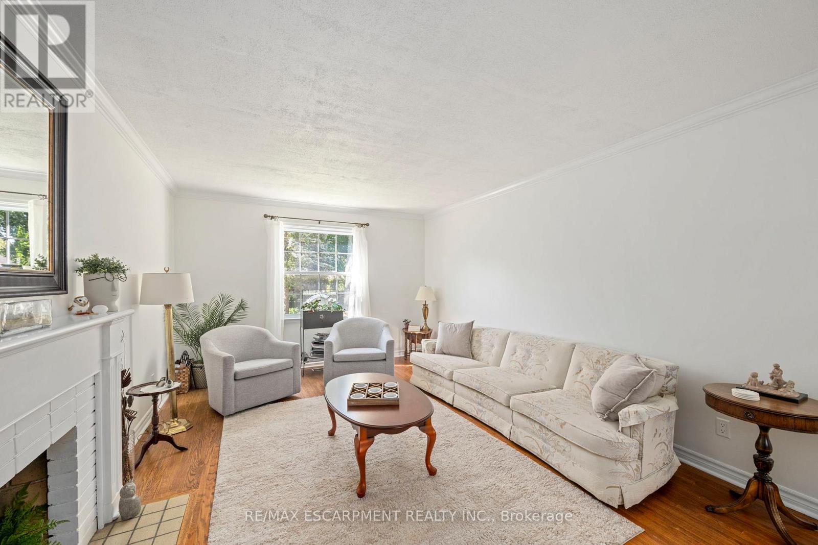 50 QUEEN MARY CRESCENT - 6