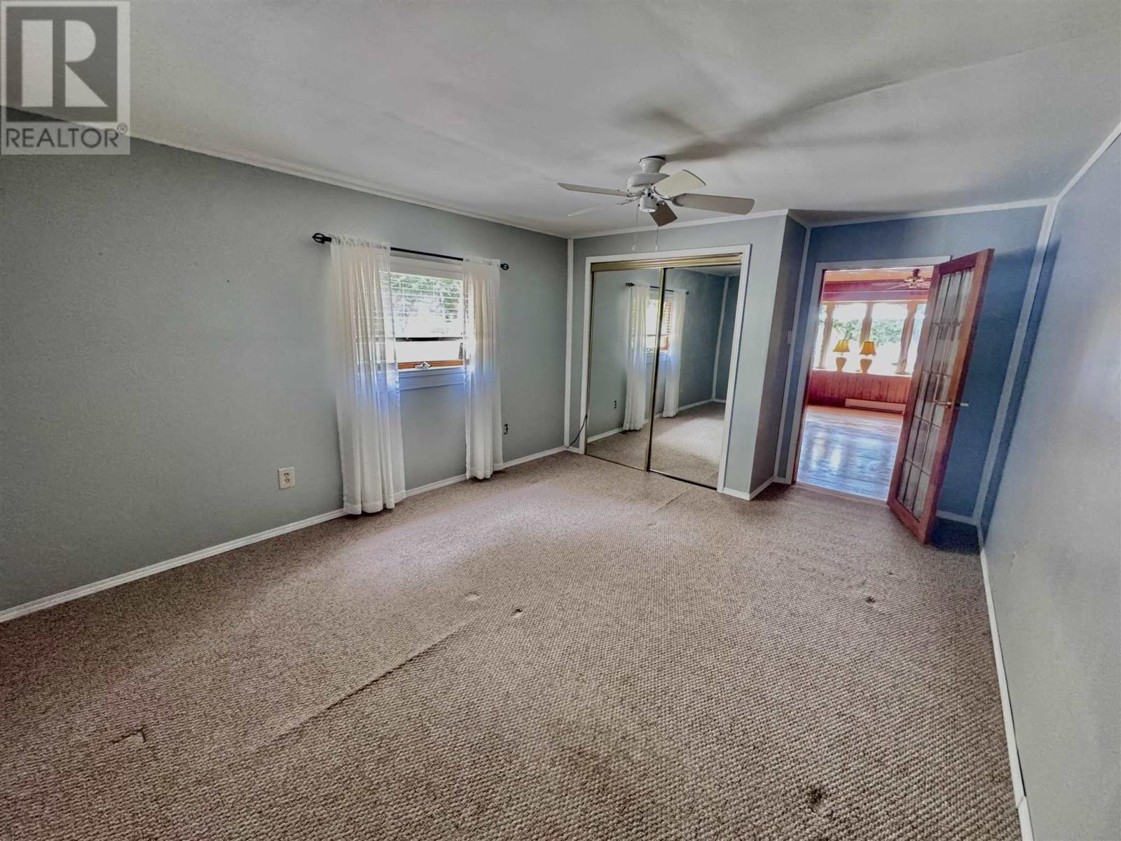 523 Lyndale RD - 11