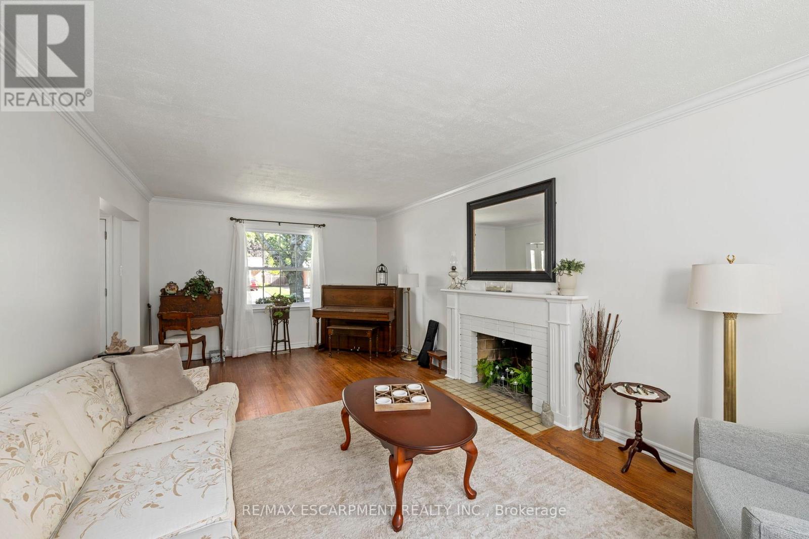 50 QUEEN MARY CRESCENT - 7