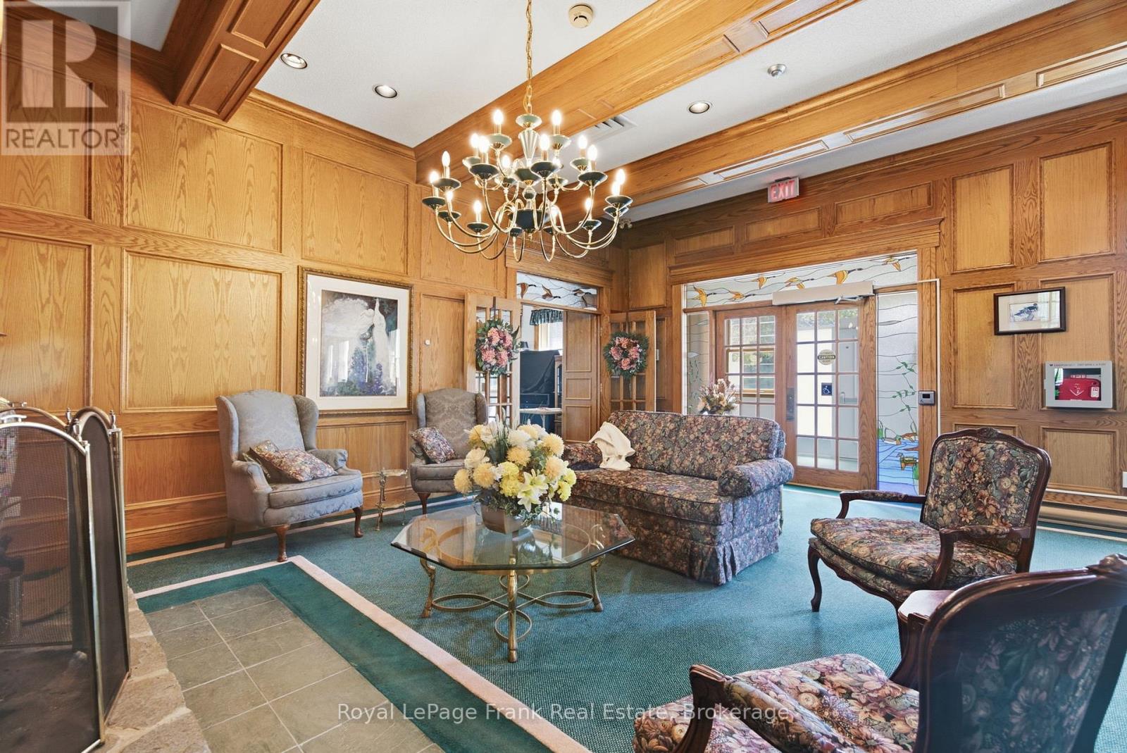#110 51 RIVERMILL BOULEVARD - 44