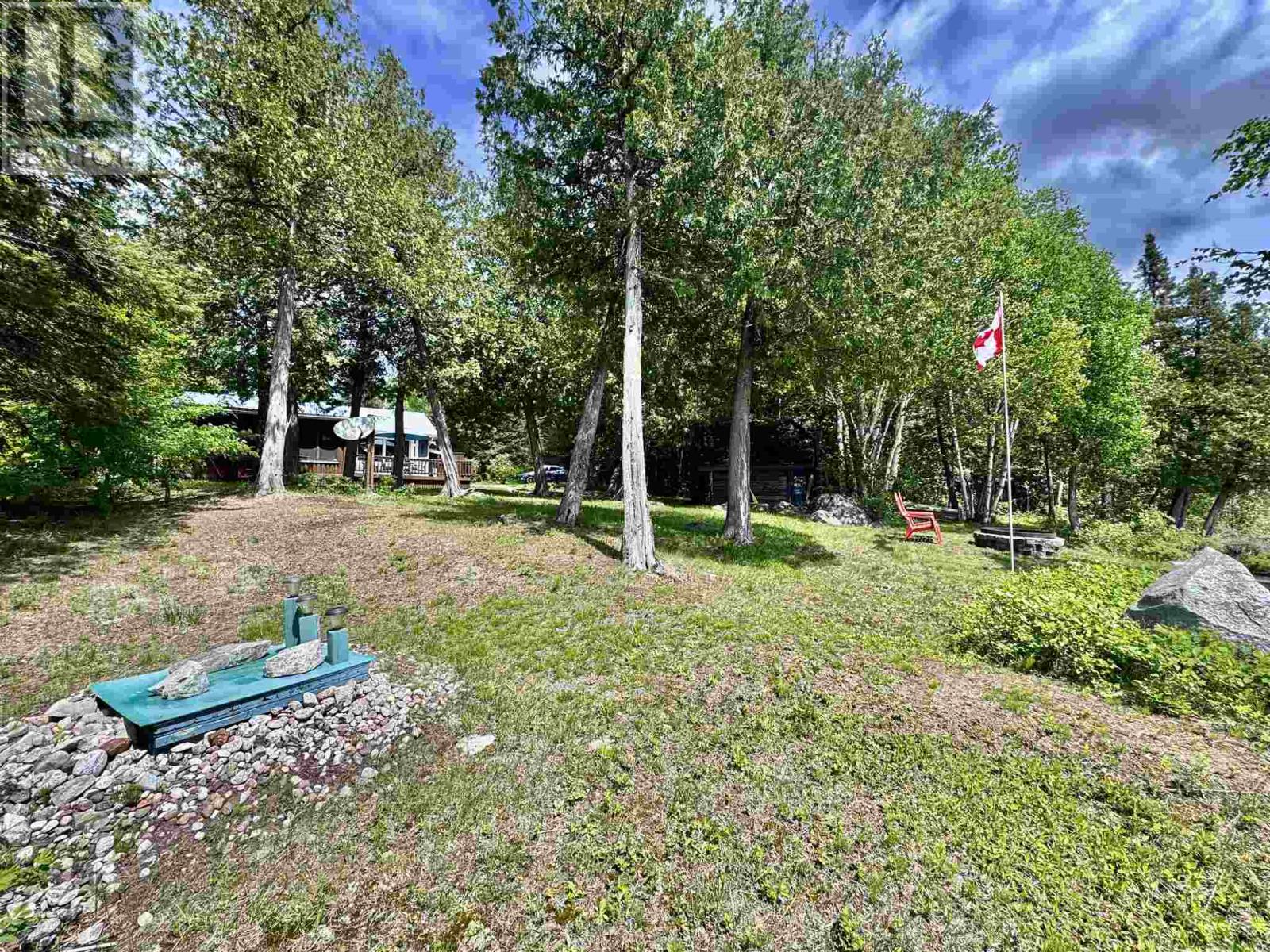 523 Lyndale RD - 31