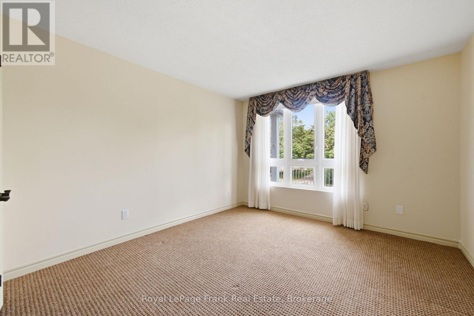 #110 51 RIVERMILL BOULEVARD - 30