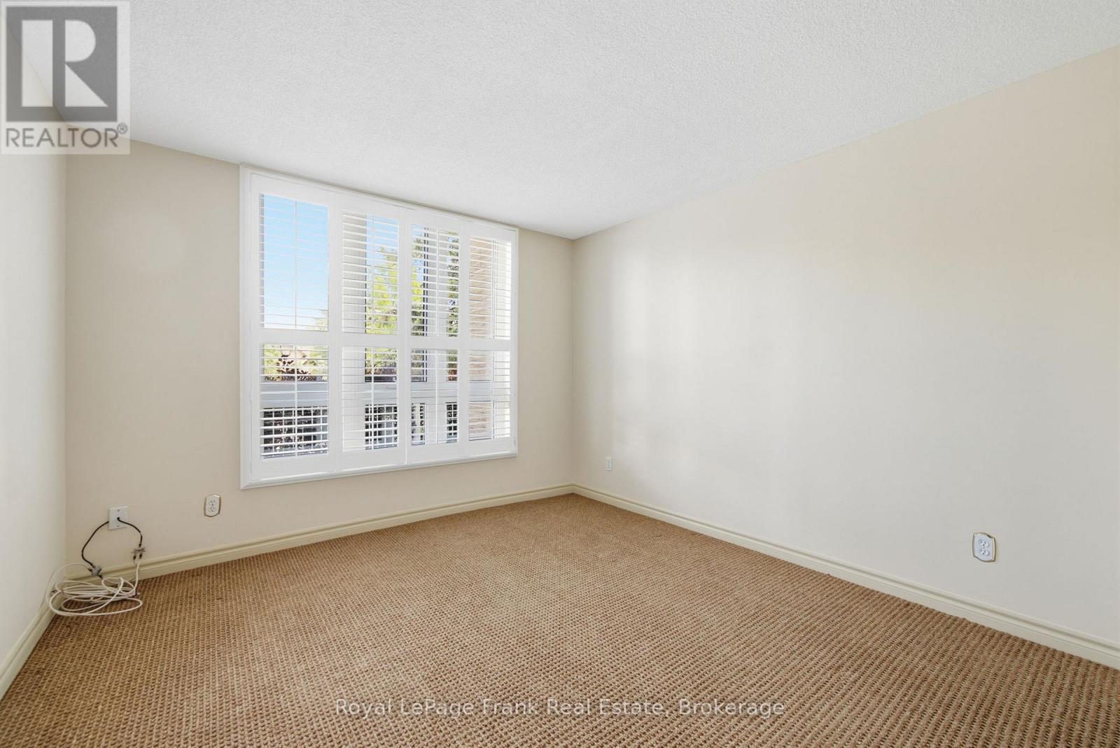 #110 51 RIVERMILL BOULEVARD - 32