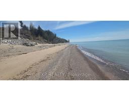 12 Irene Crescent, Bluewater, ON N0M2T0 Photo 6