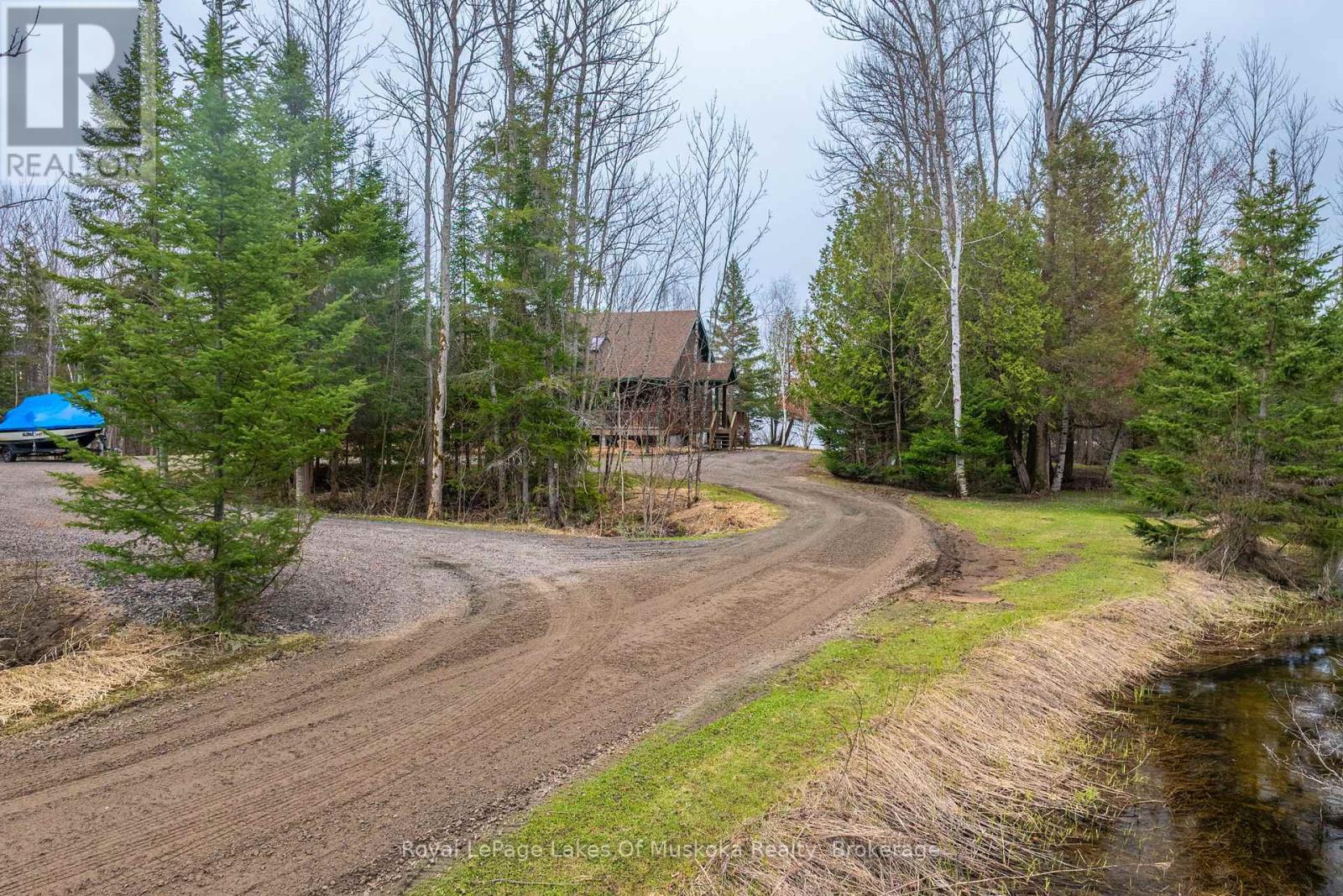 3149 520 HIGHWAY - 34