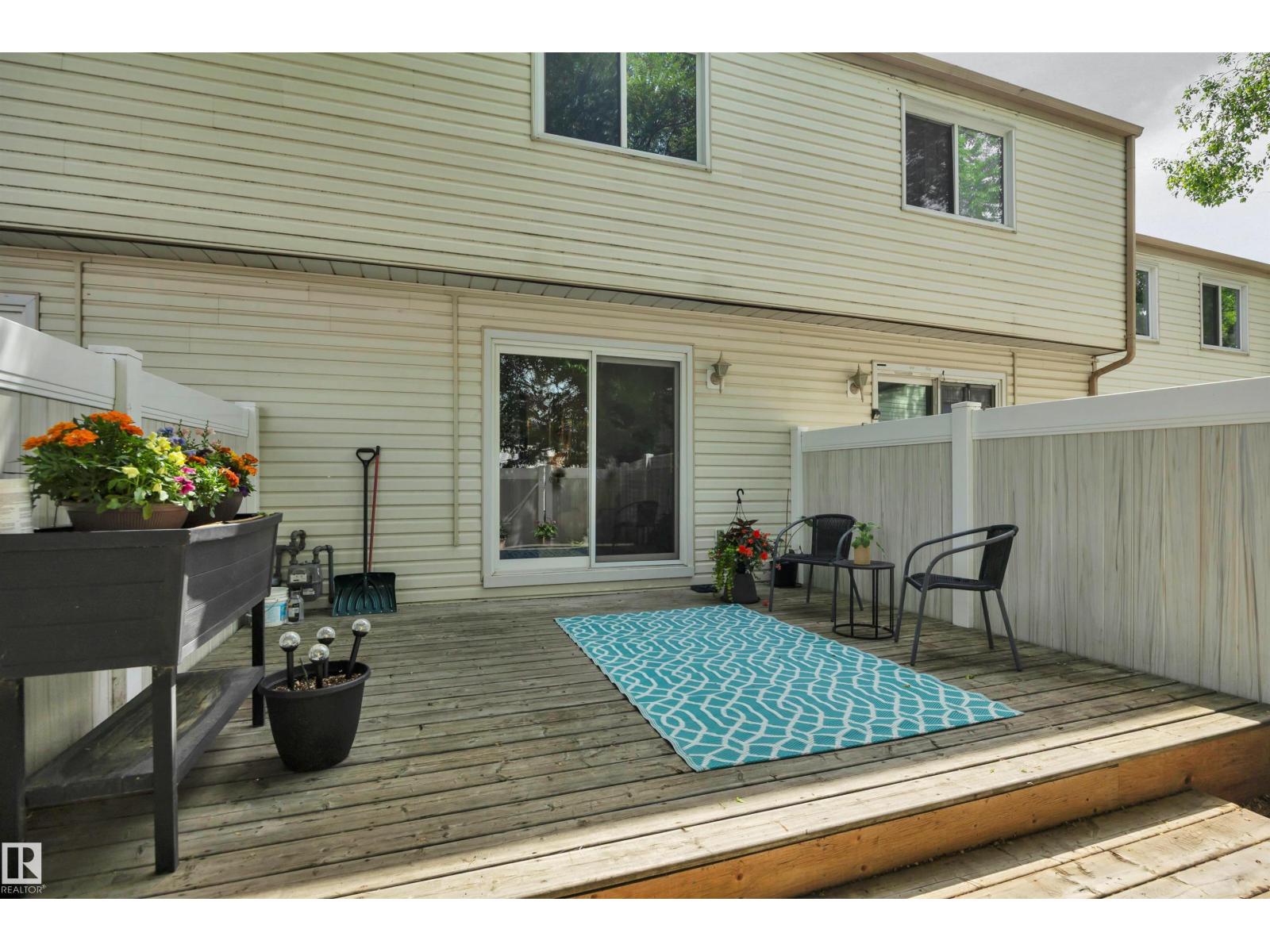 #44 2024 57 ST NW — photo 34