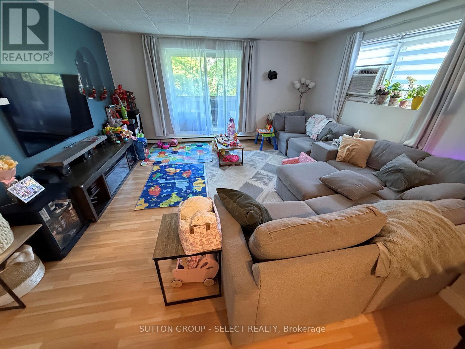 #203 80 BRECKENRIDGE DRIVE - 7