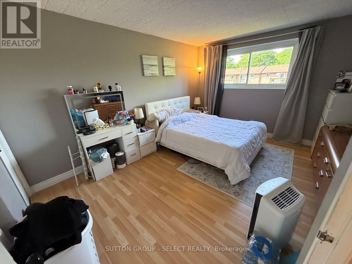 #203 80 BRECKENRIDGE DRIVE - 10