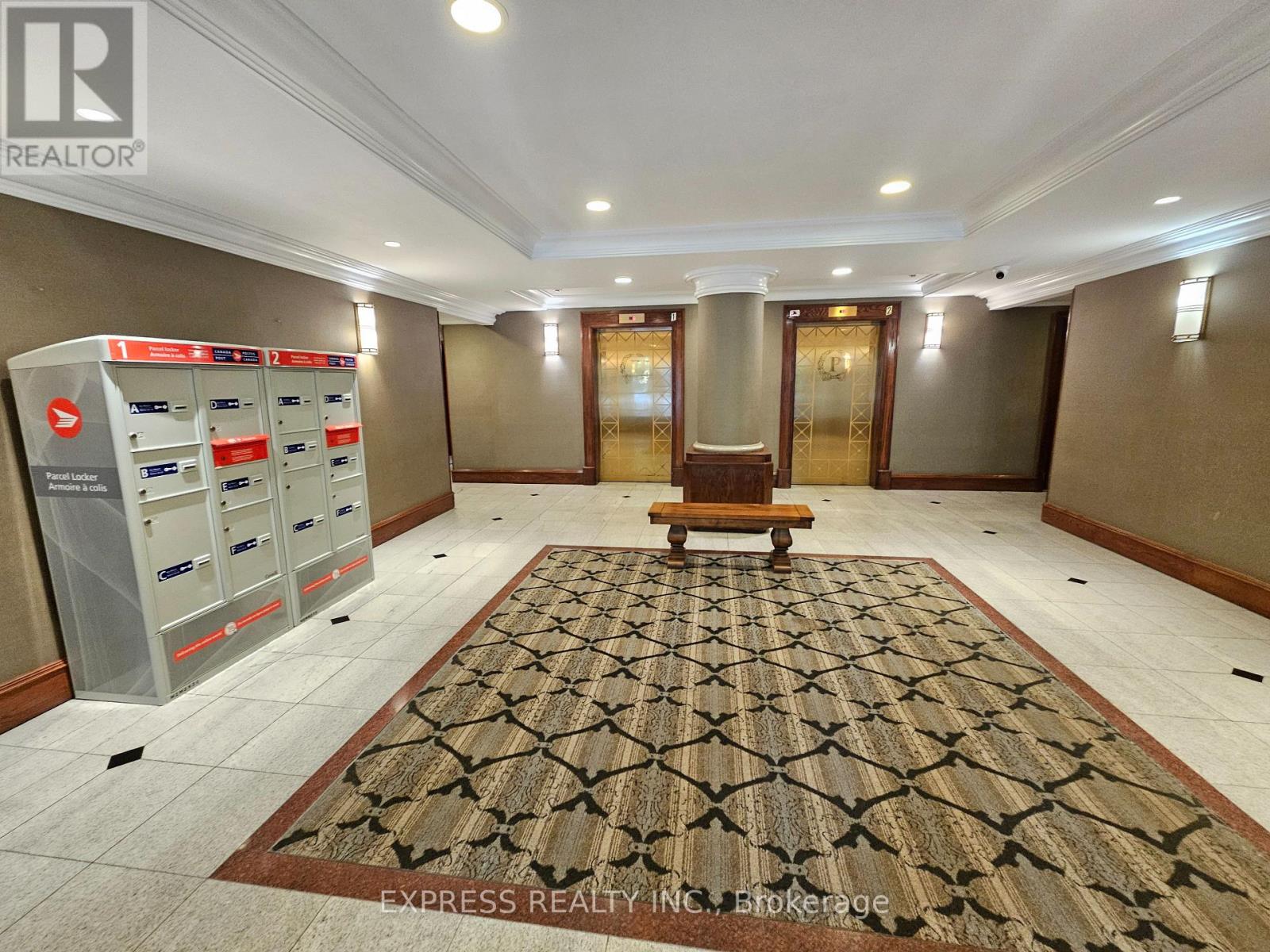 8 Pemberton Ave Elevator