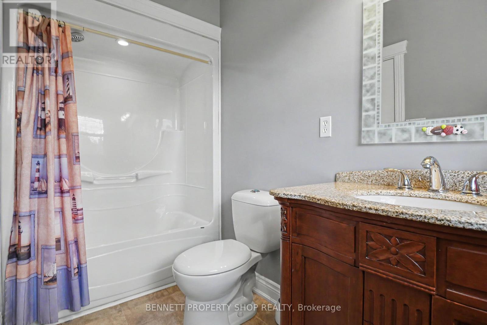 5 Bed, 6 Bath House for Sale in Ottawa – 121 COVERED BRIDGE WAY, Ottawa – MLS# X13460582 - Image 29