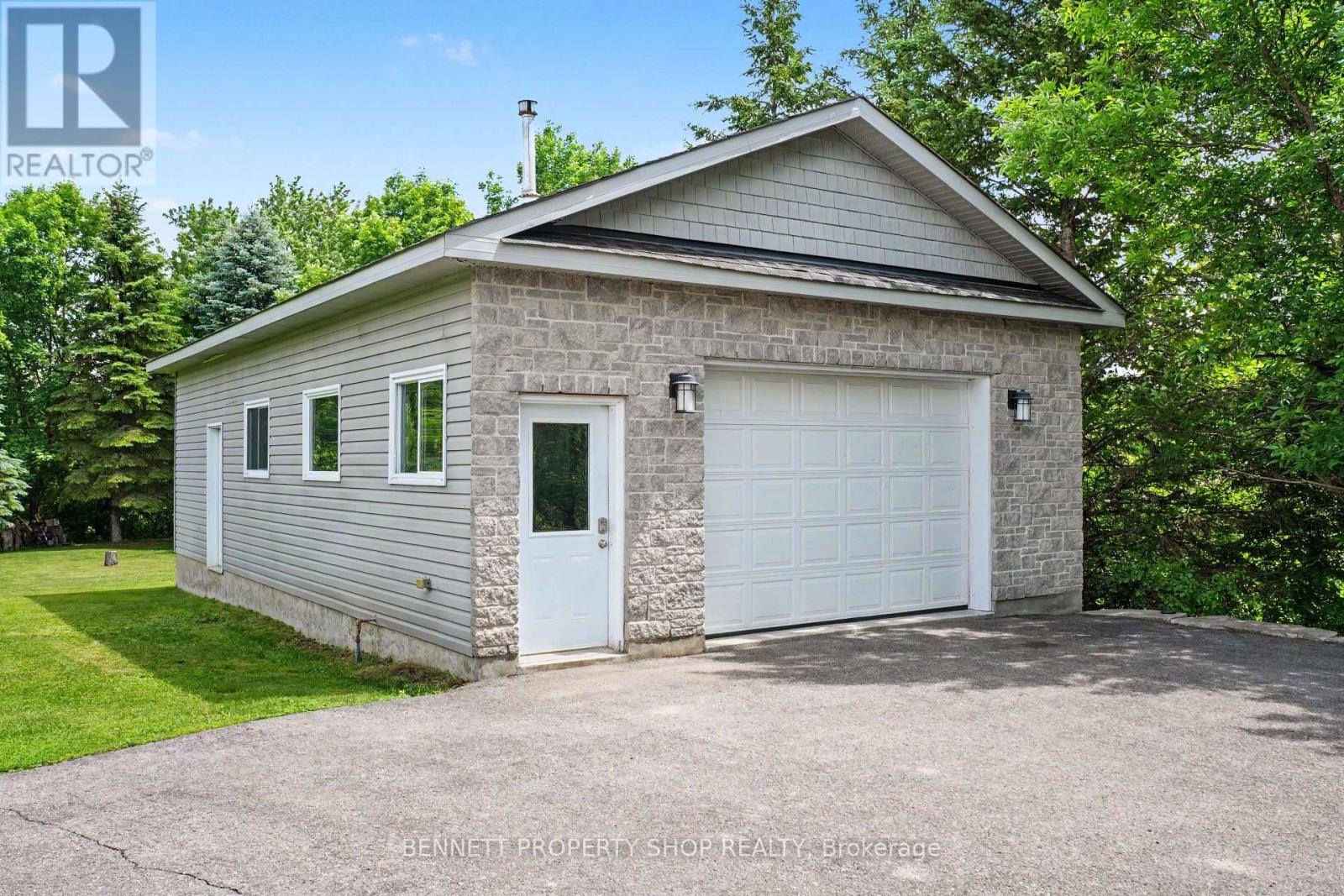 5 Bed, 6 Bath House for Sale in Ottawa – 121 COVERED BRIDGE WAY, Ottawa – MLS# X13460582 - Image 7
