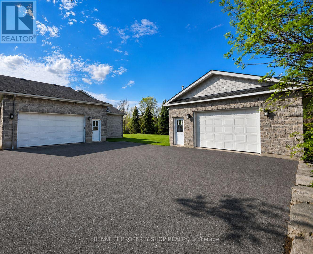 5 Bed, 6 Bath House for Sale in Ottawa – 121 COVERED BRIDGE WAY, Ottawa – MLS# X13460582 - Image 6