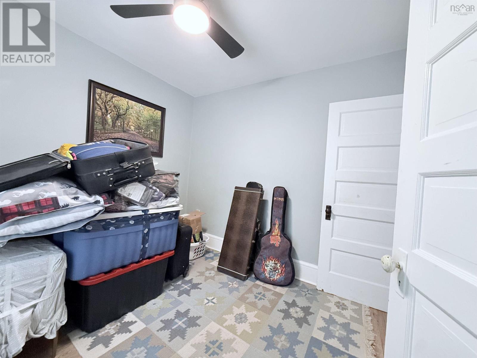 232 BRUNSWICK Street - 23