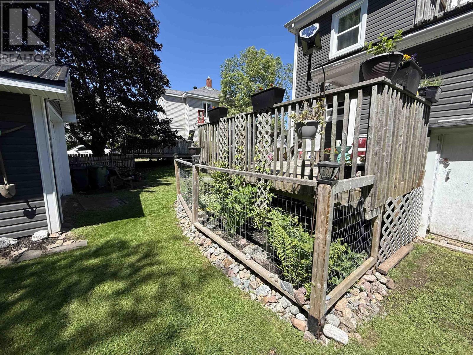 232 BRUNSWICK Street - 40