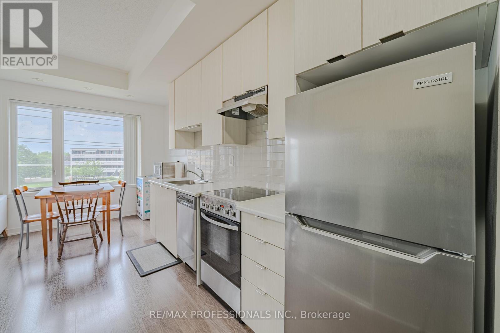 #401 5155 SHEPPARD EAST AVENUE - 6