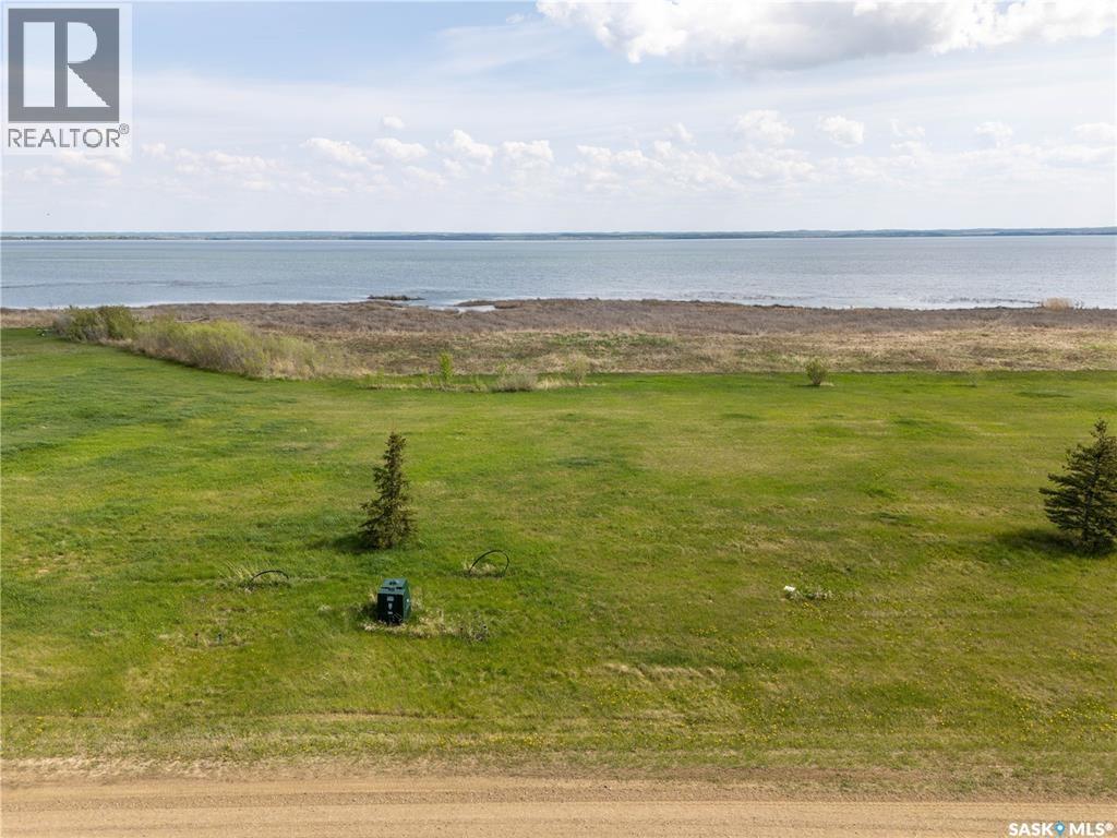 810 Lakeshore DRIVE — photo 9