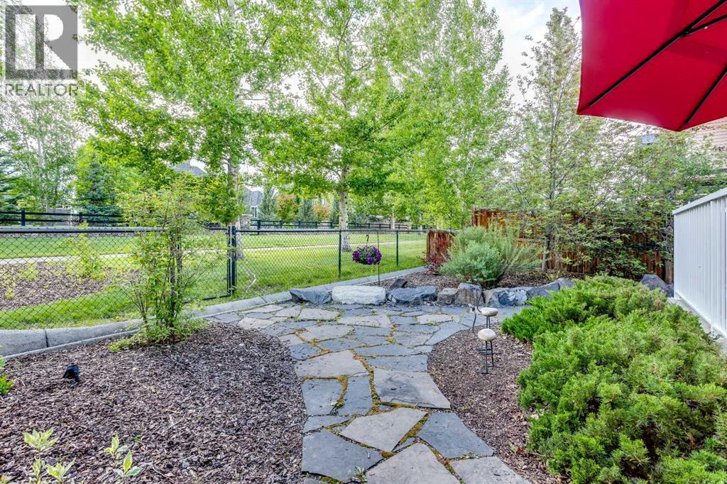 67 Silverado Ridge Crescent SW — photo 31