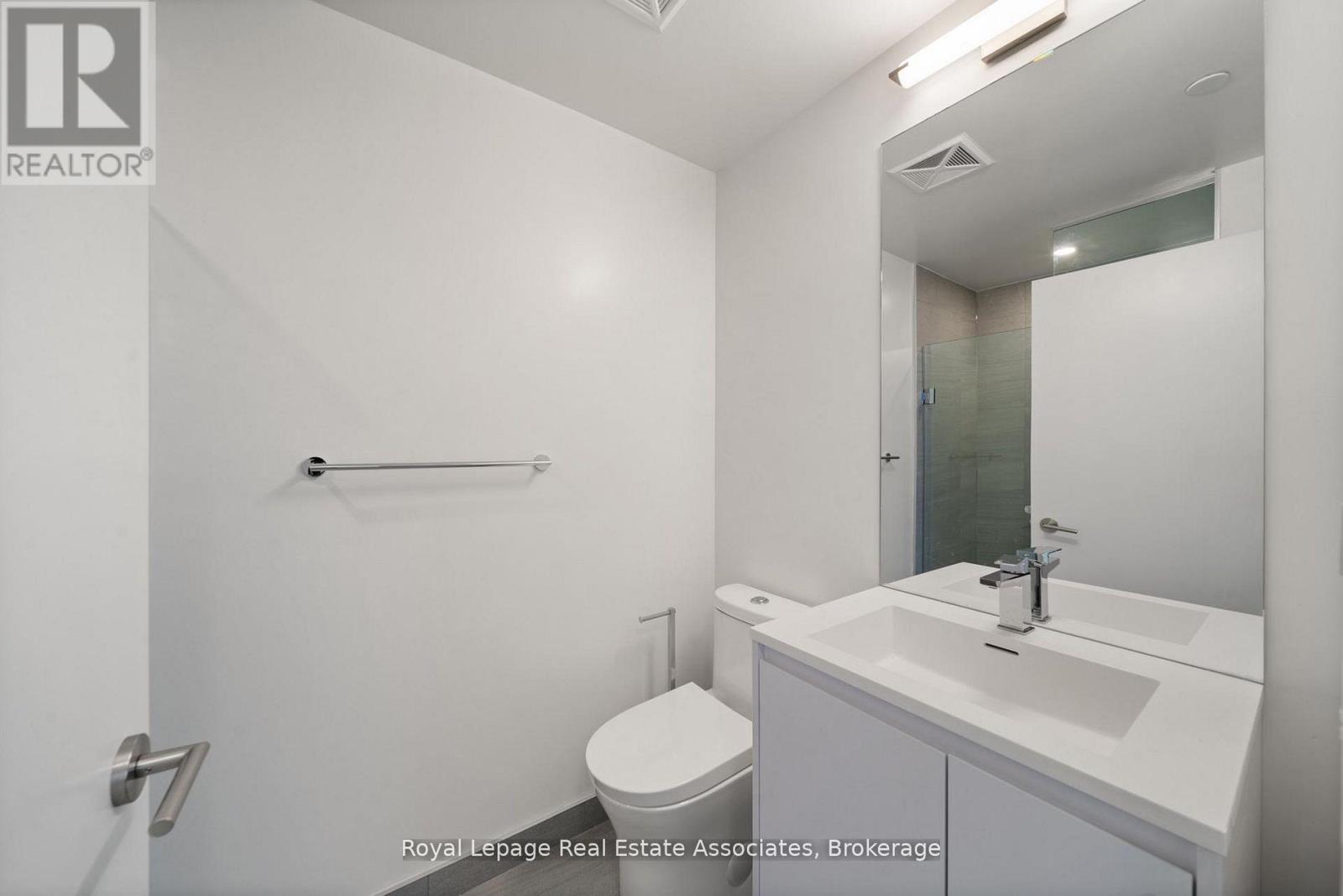 #1004 1 QUARRINGTON LANE - 10