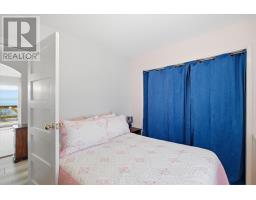 100 Harbour Road thumbnail 19