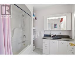 100 Harbour Road thumbnail 20