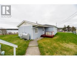 100 Harbour Road thumbnail 27