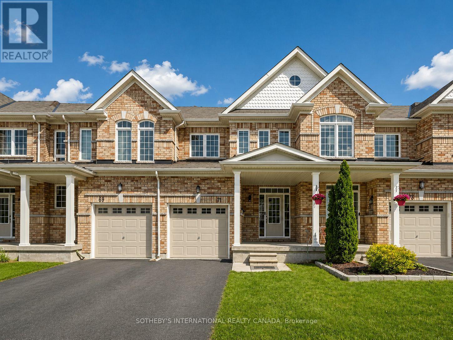 71 DANIELE CRESCENT - 1