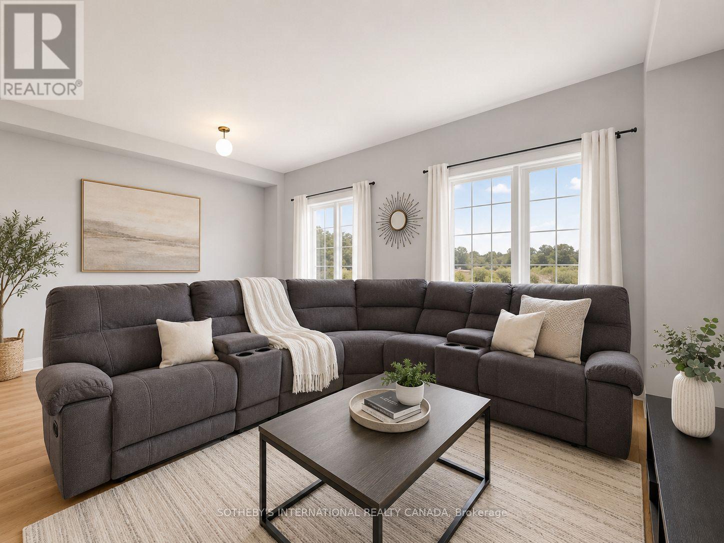 71 DANIELE CRESCENT - 10