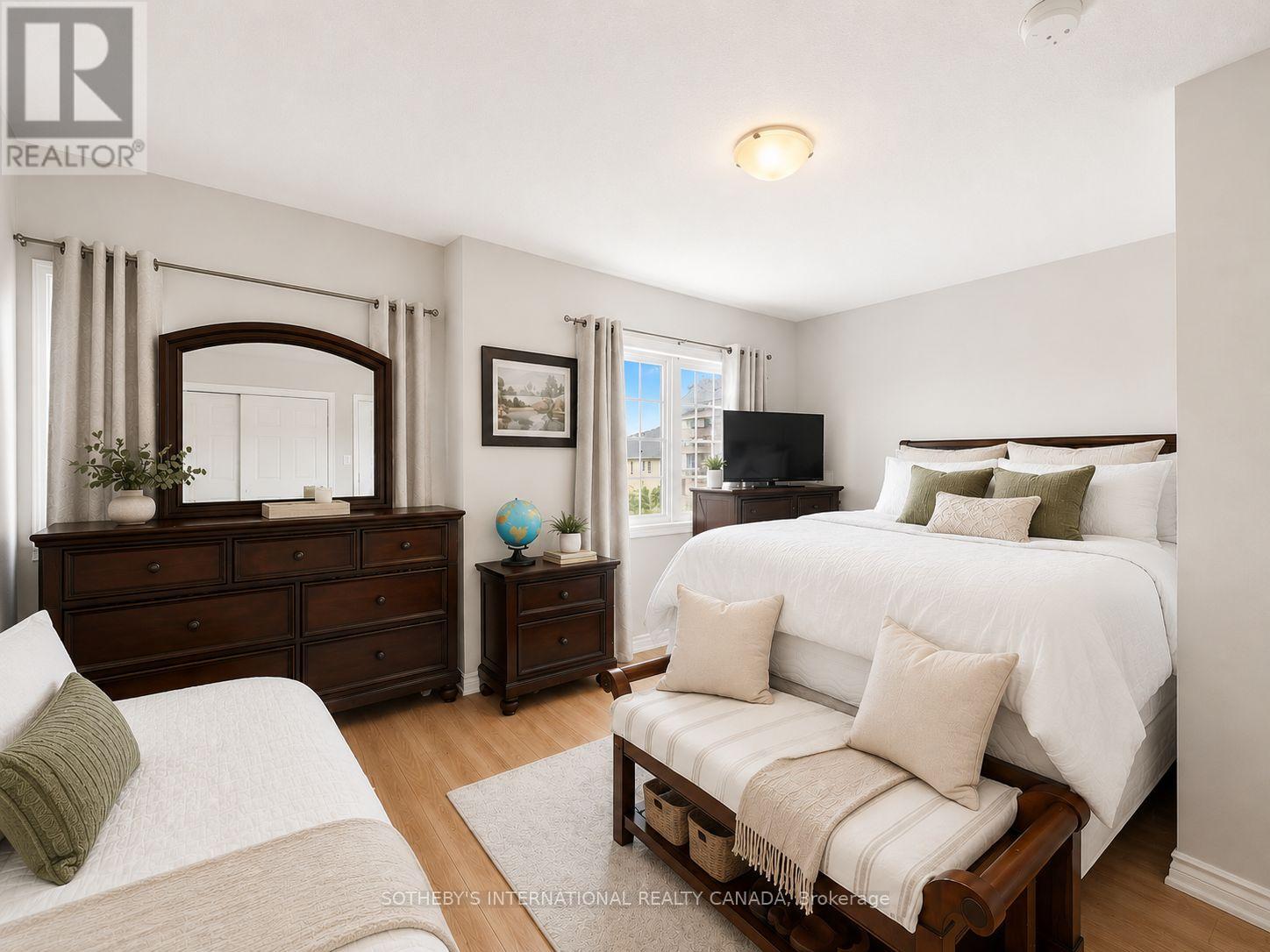 71 DANIELE CRESCENT - 17