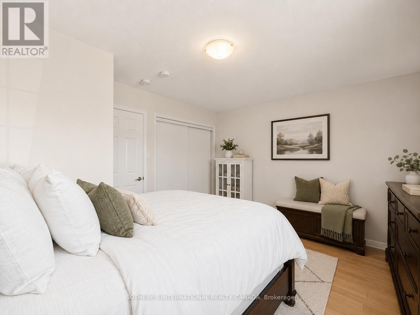 71 DANIELE CRESCENT - 18