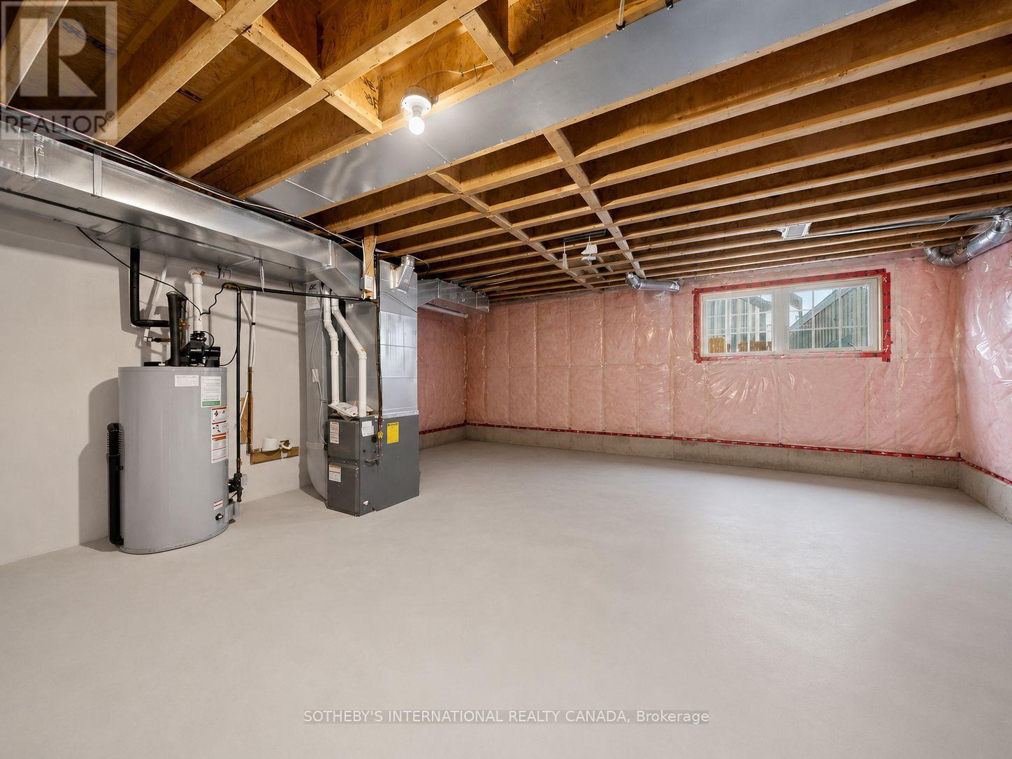 71 DANIELE CRESCENT - 20