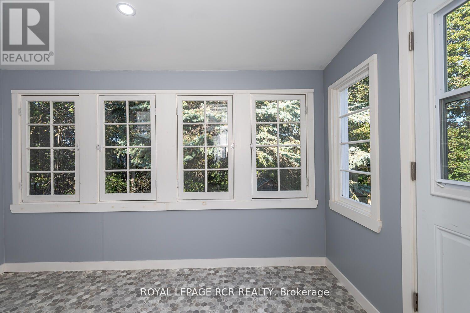 16948 BAYVIEW AVENUE - 12