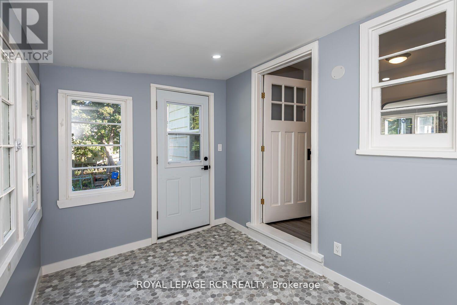 16948 BAYVIEW AVENUE - 13