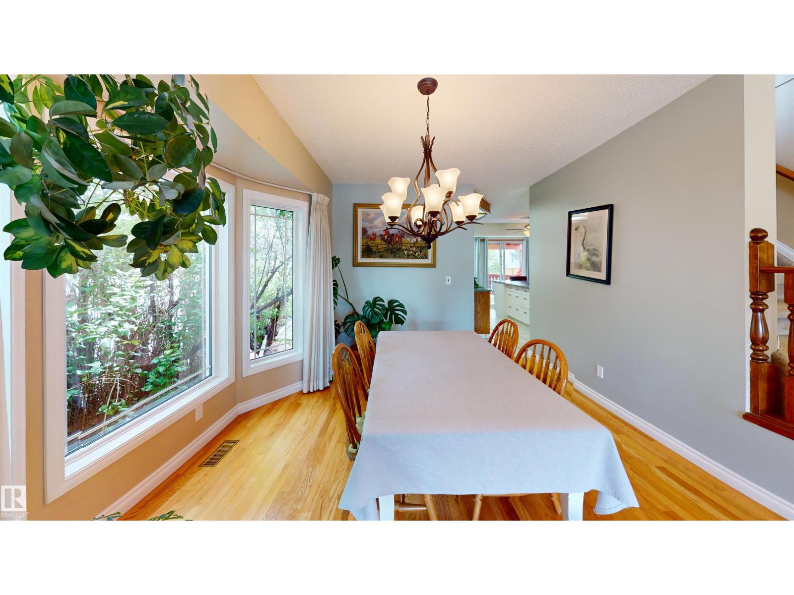 18319 58 AV NW - 11