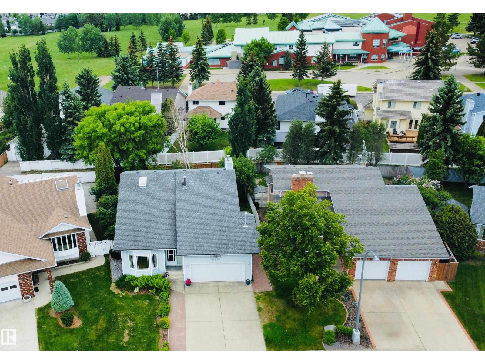 18319 58 AV NW - 3