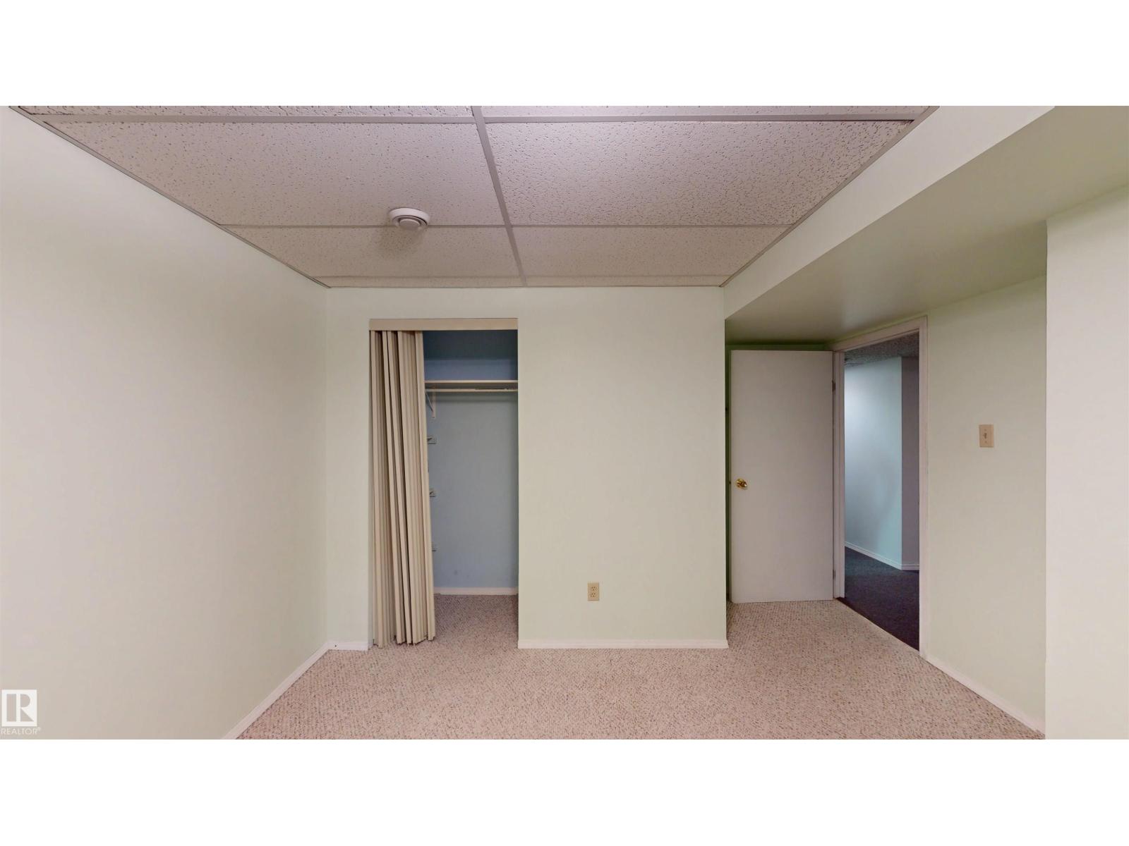 18319 58 AV NW - 32