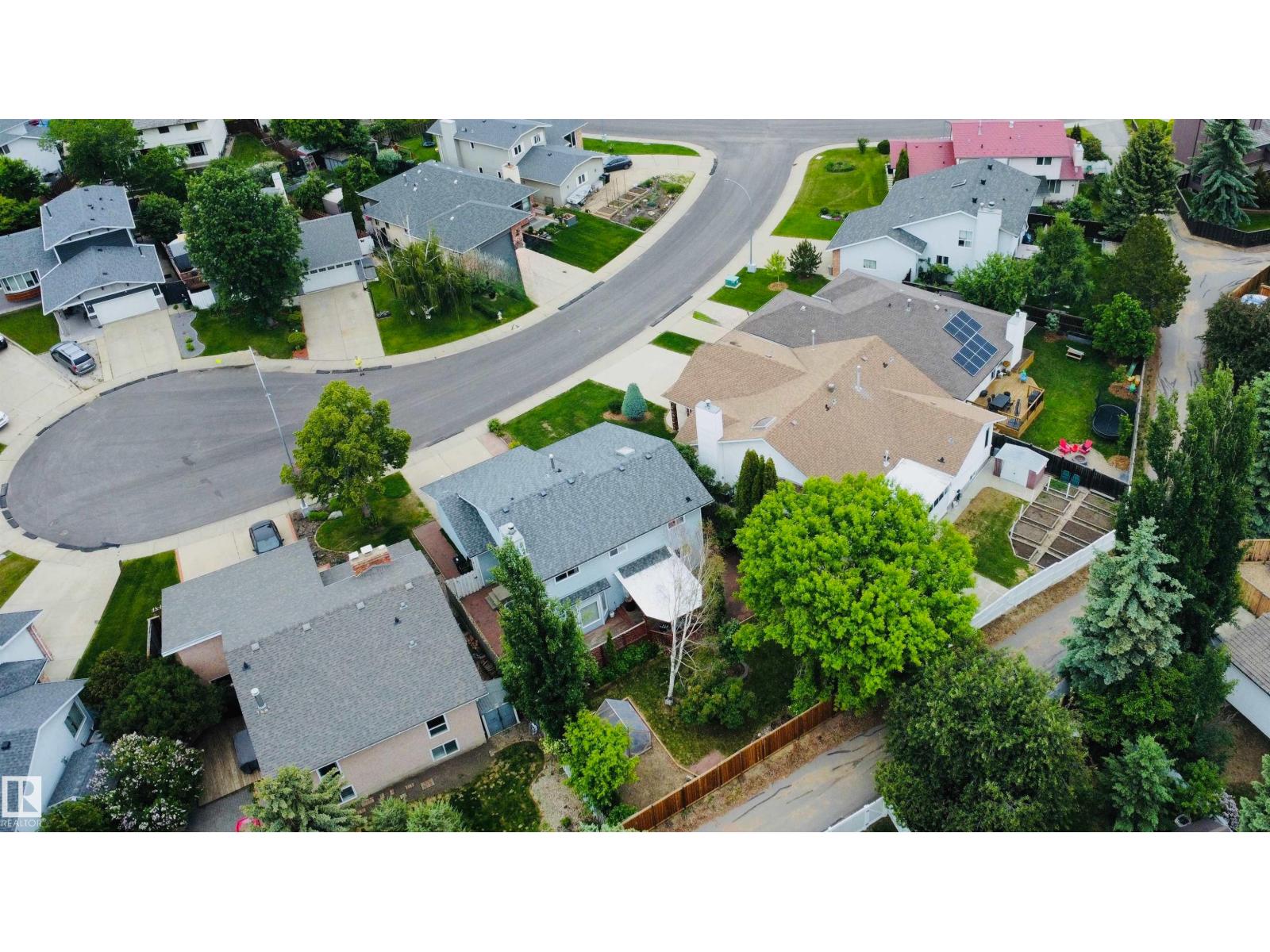 18319 58 AV NW - 4