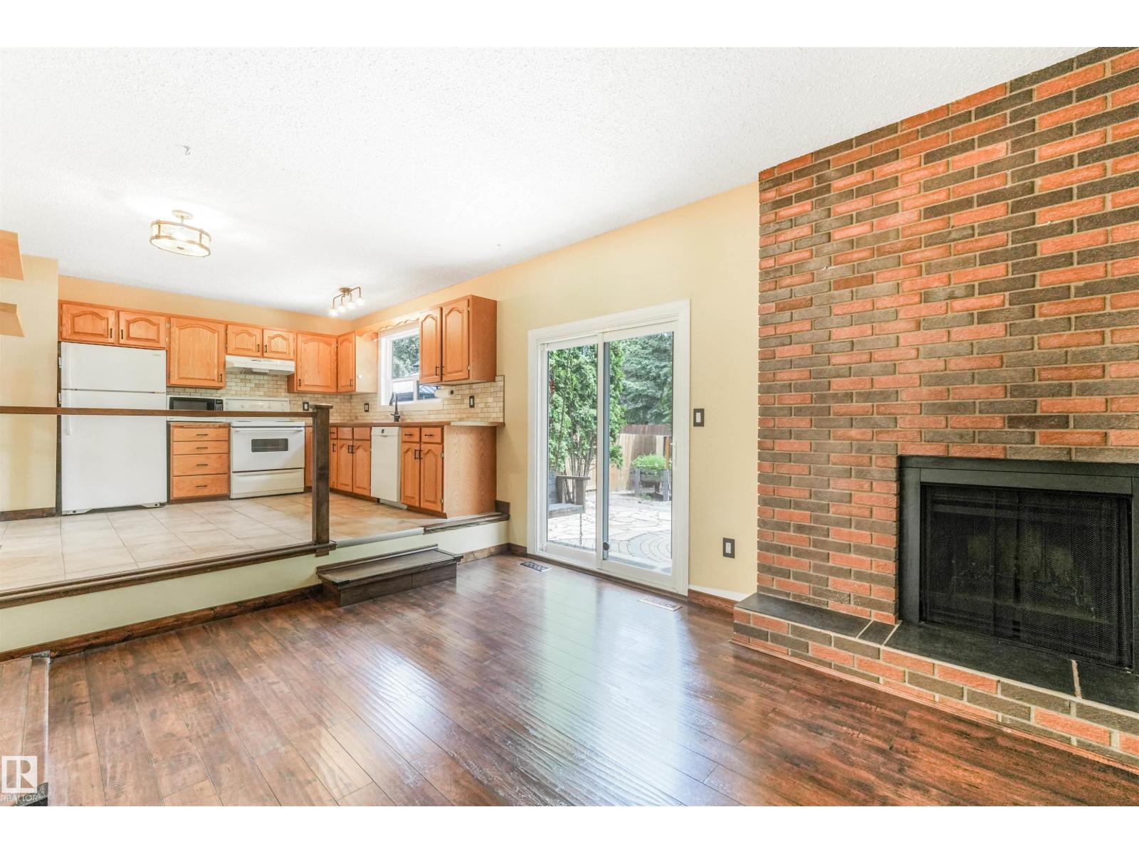 2921 130 AV NW - 12