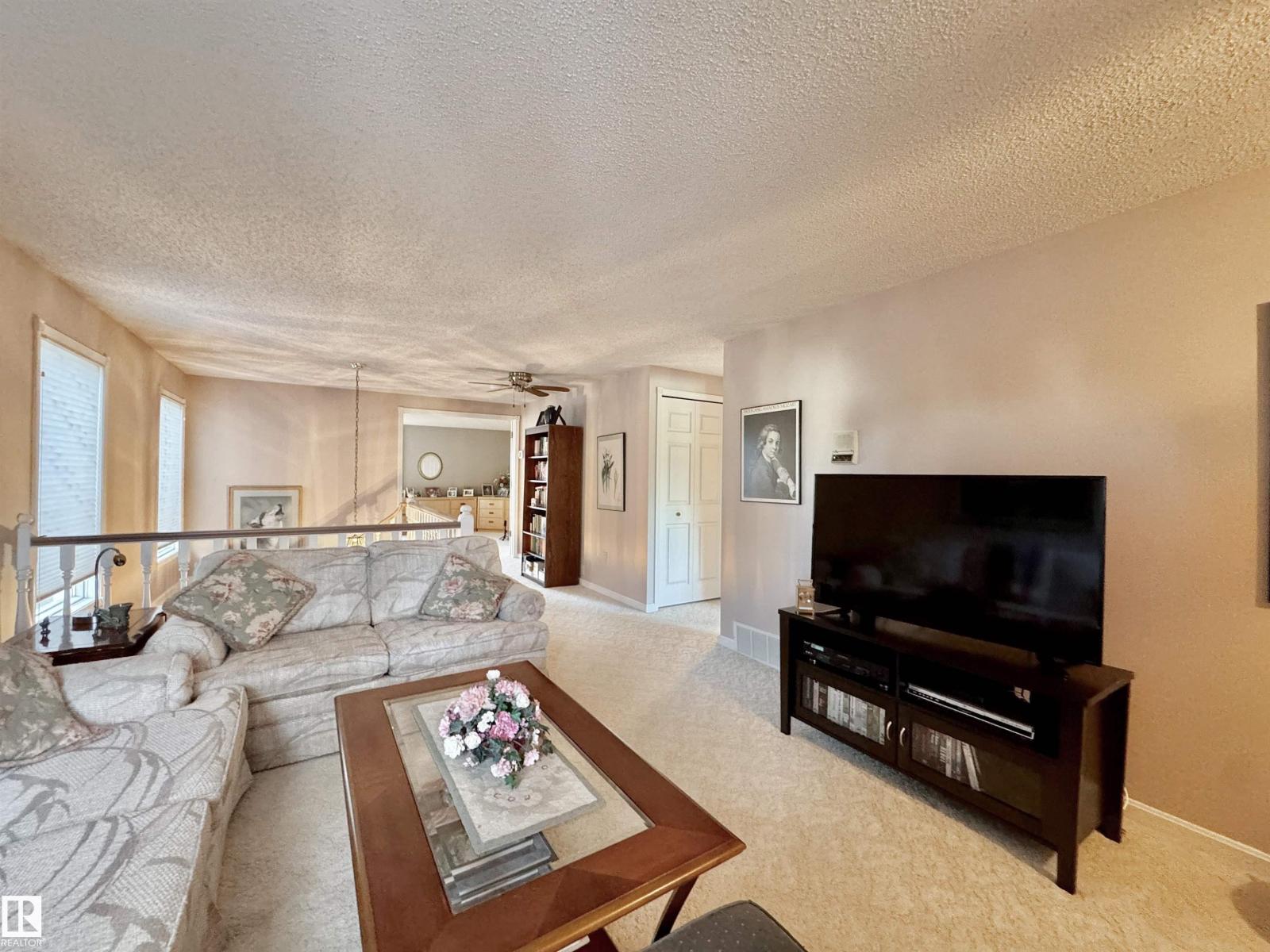 1057 109 ST NW - 15